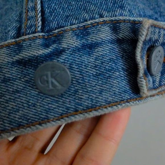 Vintage 90's Calvin Klein Medium Wash Jean Jacket Size XL - Picture 5 of 6